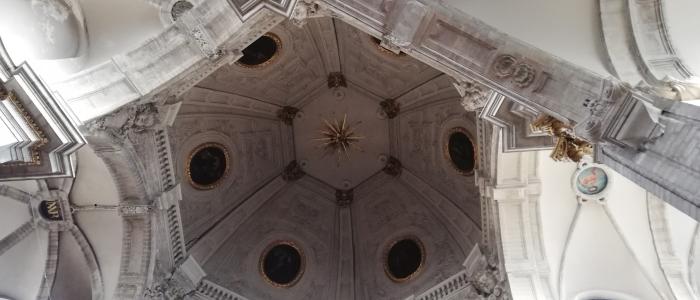 Gewelf van Goede Bijstandkerk in Brussel