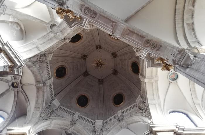 Gewelf van Goede Bijstandkerk in Brussel