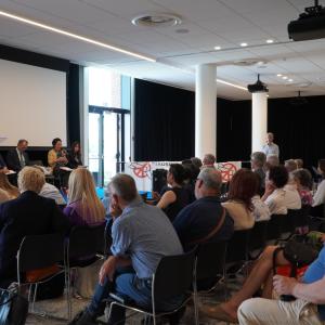 Ito Masao spreekt over zijn ervaring als overlevende van de atoombom op Hiroshima