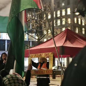 Betogers op het Burgemeester E. Ryckaertsplein